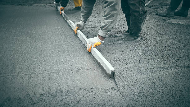 Best Concrete Flooring Contractor  in Griggsvle, IL